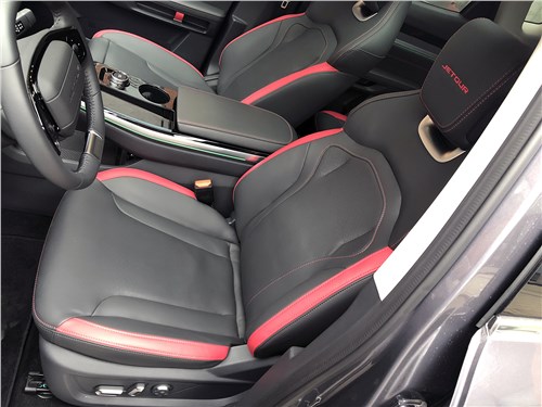 Jetour Dashing AWD (2025) передние кресла