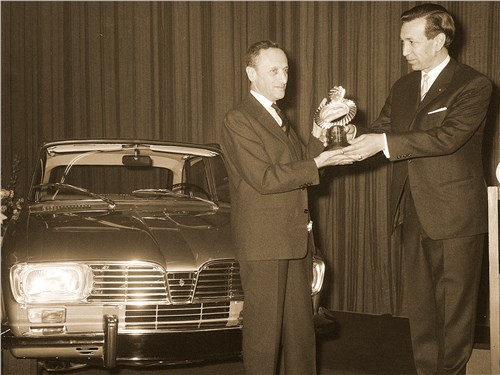 Пьер Дрейфус, генеральный директор Renault, на церемонии вручения приза «Европейский автомобиль 1966 года»