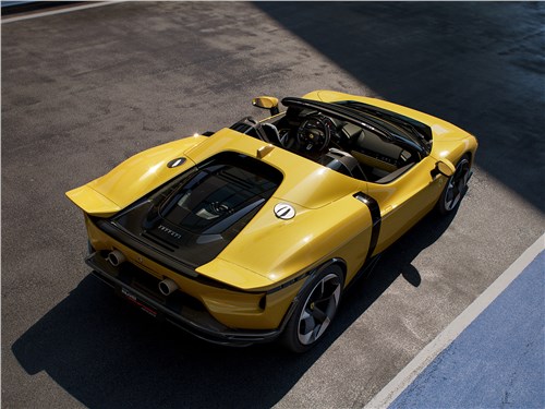 Ferrari 849 Testarossa (2026) вид сзади