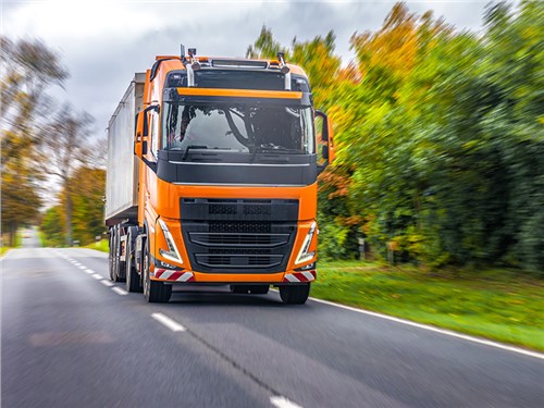 В России запустят движение фур без водителя на М-11 и ЦКАД