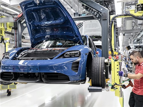 Porsche начинает глобальную перестройку бизнеса