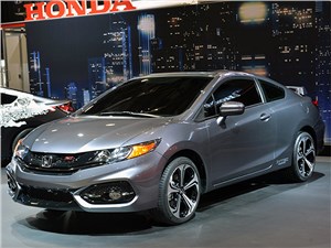 Honda представила обновленное купе Civic