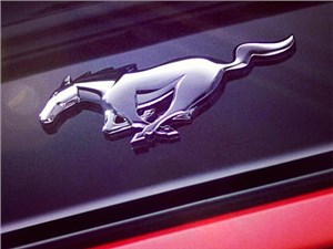 5 декабря Ford предварительно представит новый Mustang
