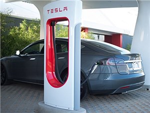 Немецкие промышленники осуждают американскую компанию Tesla за монополистские замашки