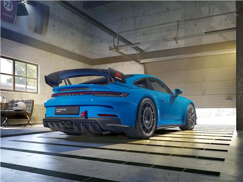 Manthey-Racing | Porsche 911 GT3 вид сзади