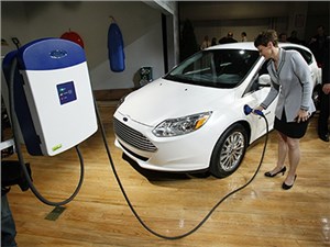 Ford готов поставлять на европейский авторынок подзаряжаемые гибридные автомобили