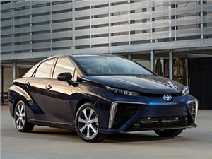 Этой осенью водородный седан Toyota Mirai появится в Калифорнии