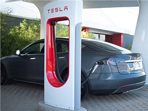 Tesla Motors предоставит 100 зарядных станций хостам Airbnb