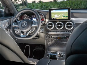 Mercedes-Benz GLC 2016 салон