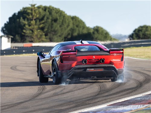 Ferrari 849 Testarossa | вид сзади