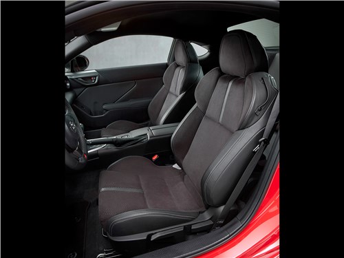 Toyota GR86 (2026) передние кресла