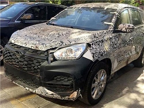 Флагманский кроссовер Chery T1C рассекретили в Сети