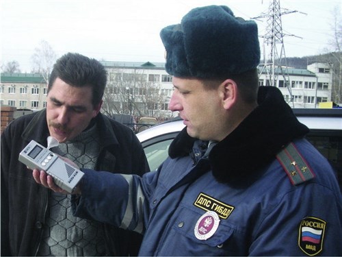 ГИБДД хочет проверять на пьянство всех