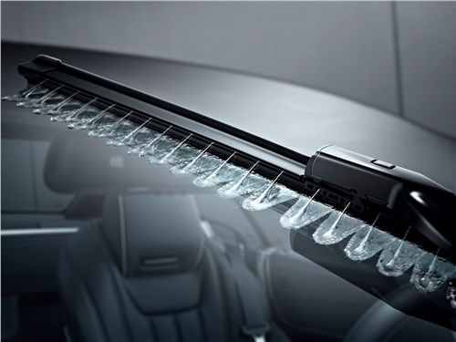 Адаптивные стеклоочистители Magic Vision Control от Mercedes-Benz – настоящее произведение инженерного искусства