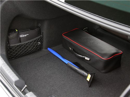 Audi A3 (2021) багажное отделение