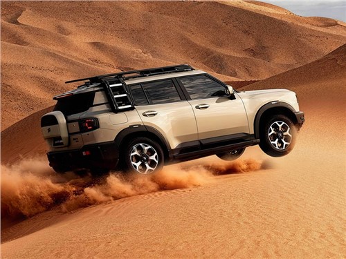 Jetour представил гибридный T1 с запасом хода 1500 км и мощностью 590 л.с.