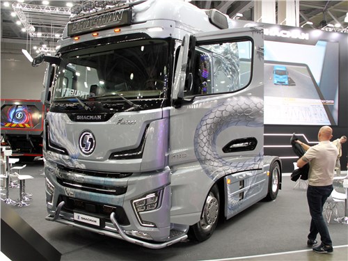 Седельный тягач Shacman Х6000 