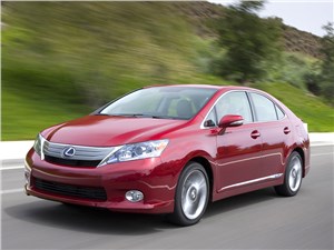 Toyota снова отзывает автомобили, в том числе – гибридные Lexus