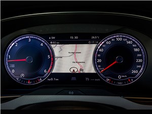 Volkswagen Passat 2015 приборная панель