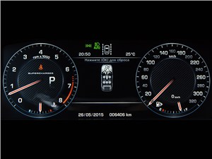 Land Rover Range Rover Sport SVR 2015 приборная панель