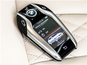 BMW 7-Series 2016 ключ дистанционного управления