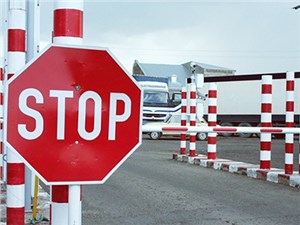 Депутаты хотят поднять общую сумму долгов по штрафам, с которой нельзя выезжать за границу