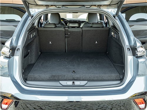 Peugeot 308 SW (2025) багажное отделение