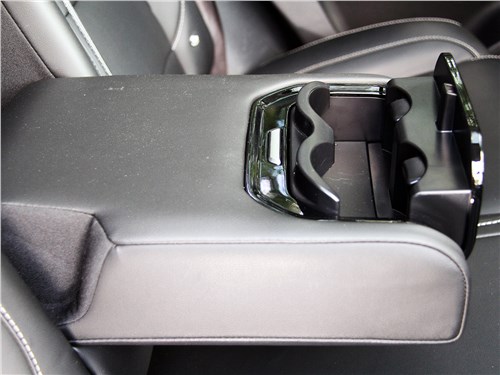 Belgee X70 (2024) задний диван