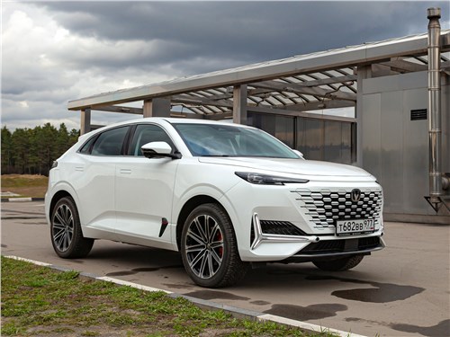 Мощный Changan UNI-K iDD без AWD оказался нужен немногим