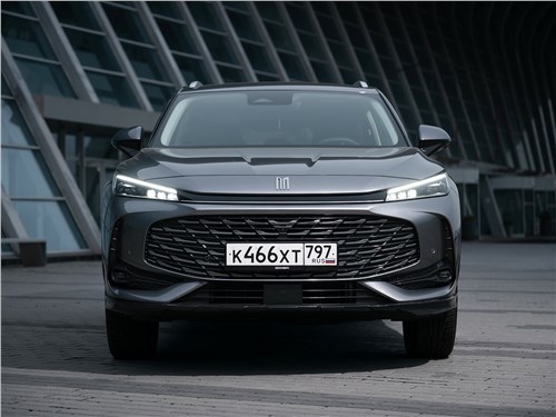 Москвич М70 (2026) вид спереди