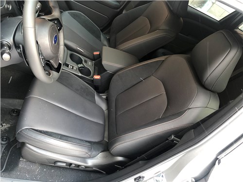 Предпросмотр subaru forester (2023) передние кресла