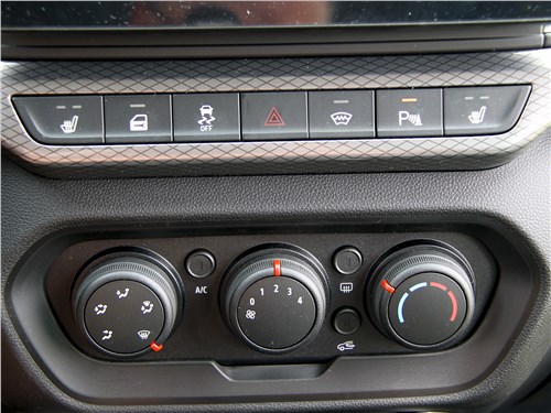 Lada Iskra (2025) управление климатом