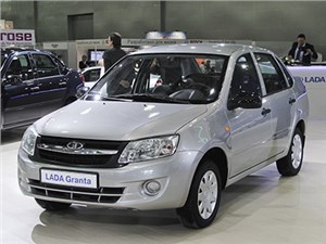 Lada Granta, Hyundai Solaris и KIA Rio остаются самыми востребованными автомобилями в РФ