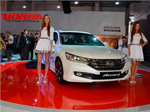 Honda продемонстрировала на Московском автосалоне обновленный бизнес-седан Accord