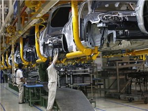 Мощность петербургского автопрома в 2014 году упала на 8%