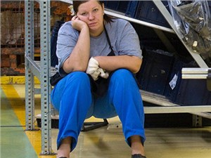 «АвтоВАЗ» продолжит сокращать своих сотрудников