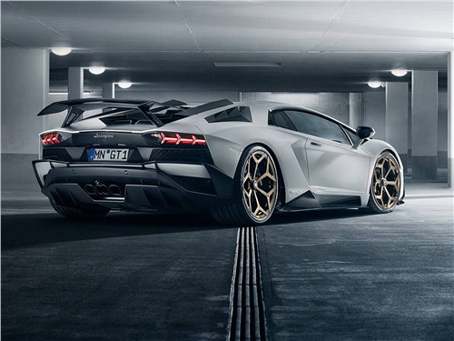 Novitec | Lamborghini Aventador вид сзади