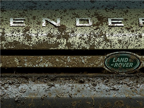 Land Rover Defender готовится к премьере 