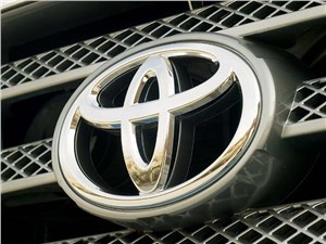 Toyota прогнозирует рекордное количество продаж в 2013 году