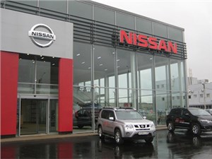 Продажи автомобилей Nissan в России сокращаются