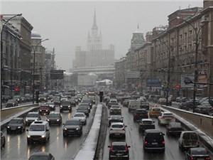 Столичные власти считают, что москвичи скоро пересядут на городской общественный транспорт