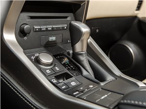 Lexus NX 300h AWD 2015 АКПП