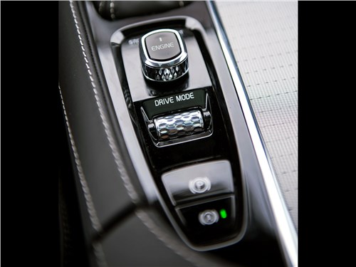 Volvo XC90 2015 управление трансмиссией