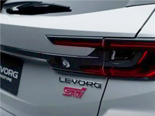 Subaru покажет заряженный универсал