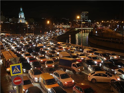 Коронавирус спровоцировал пробки в Москве
