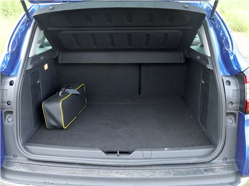 Renault Kaptur 2020 багажное отделение