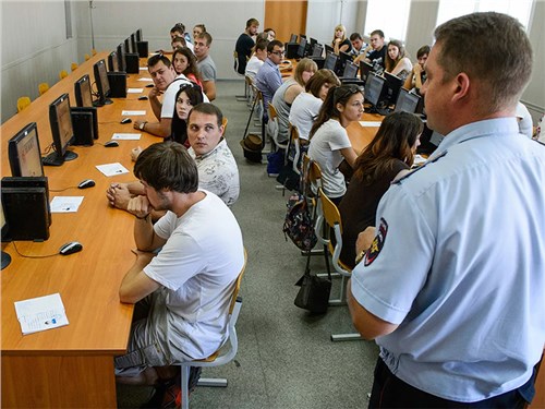 МВД хочет усложнить экзамен на права