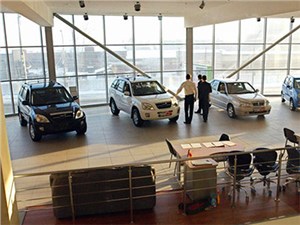 Россияне все чаще отдают предпочтение кроссоверам и внедорожникам