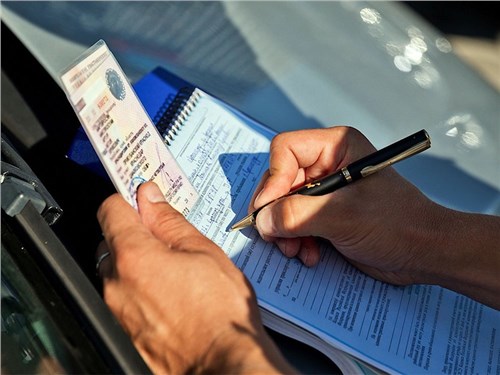 Водителям предложили возвращать права за примерное поведение