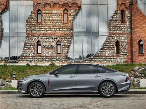 Предпросмотр hongqi h6 (2025) вид сбоку